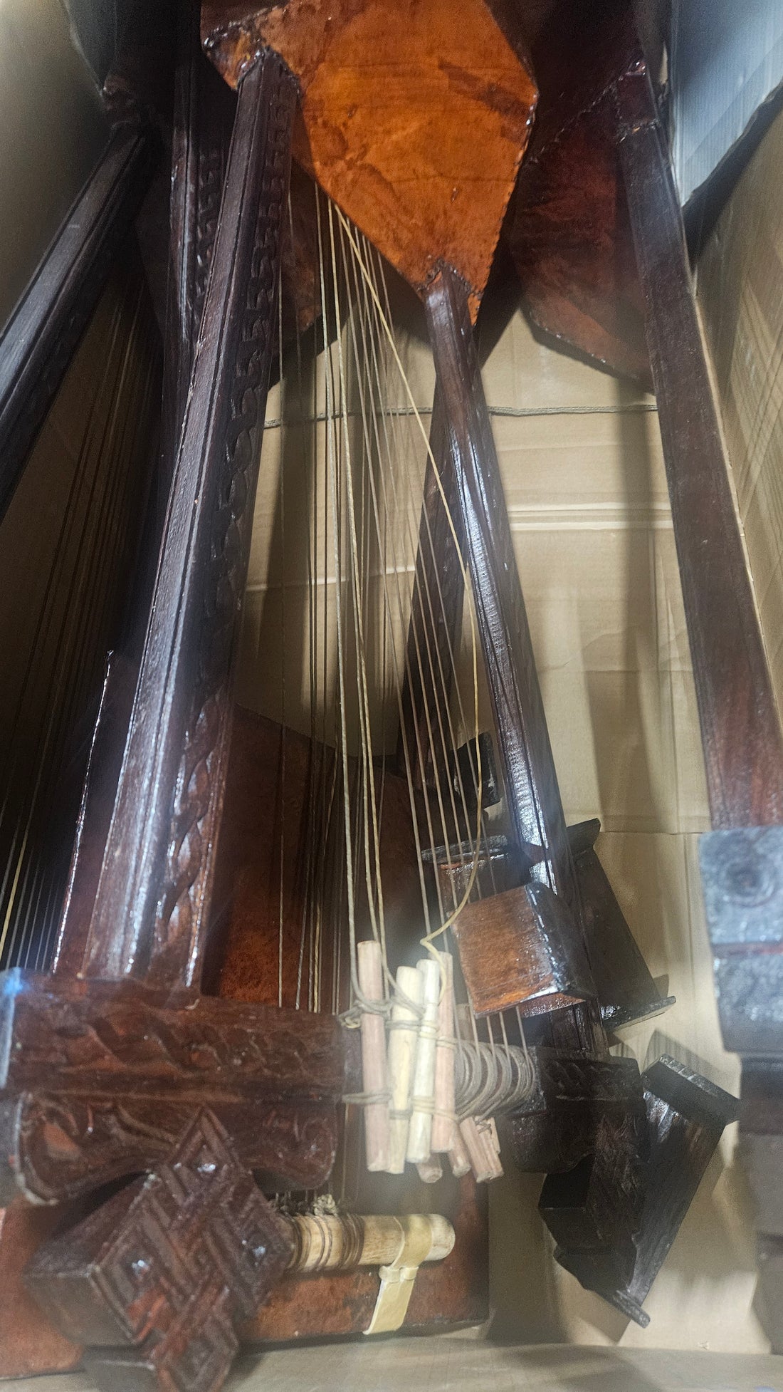 Bgena (በገና) – Traditional Ethiopian Lyre Harp