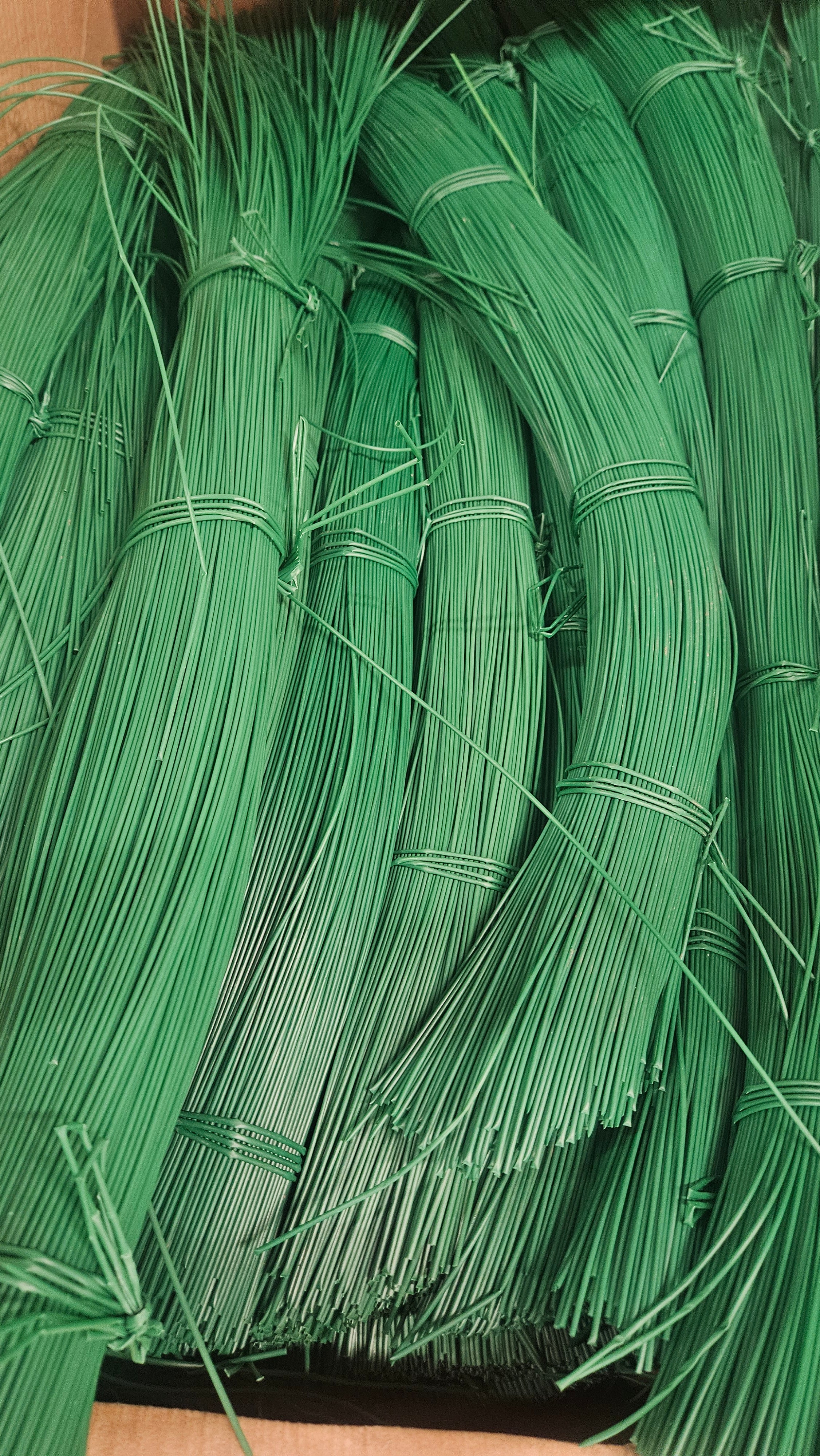 ሳር- Artificial Sar – Traditional Green Grass for Ethiopian Coffee Ceremony (40pc)