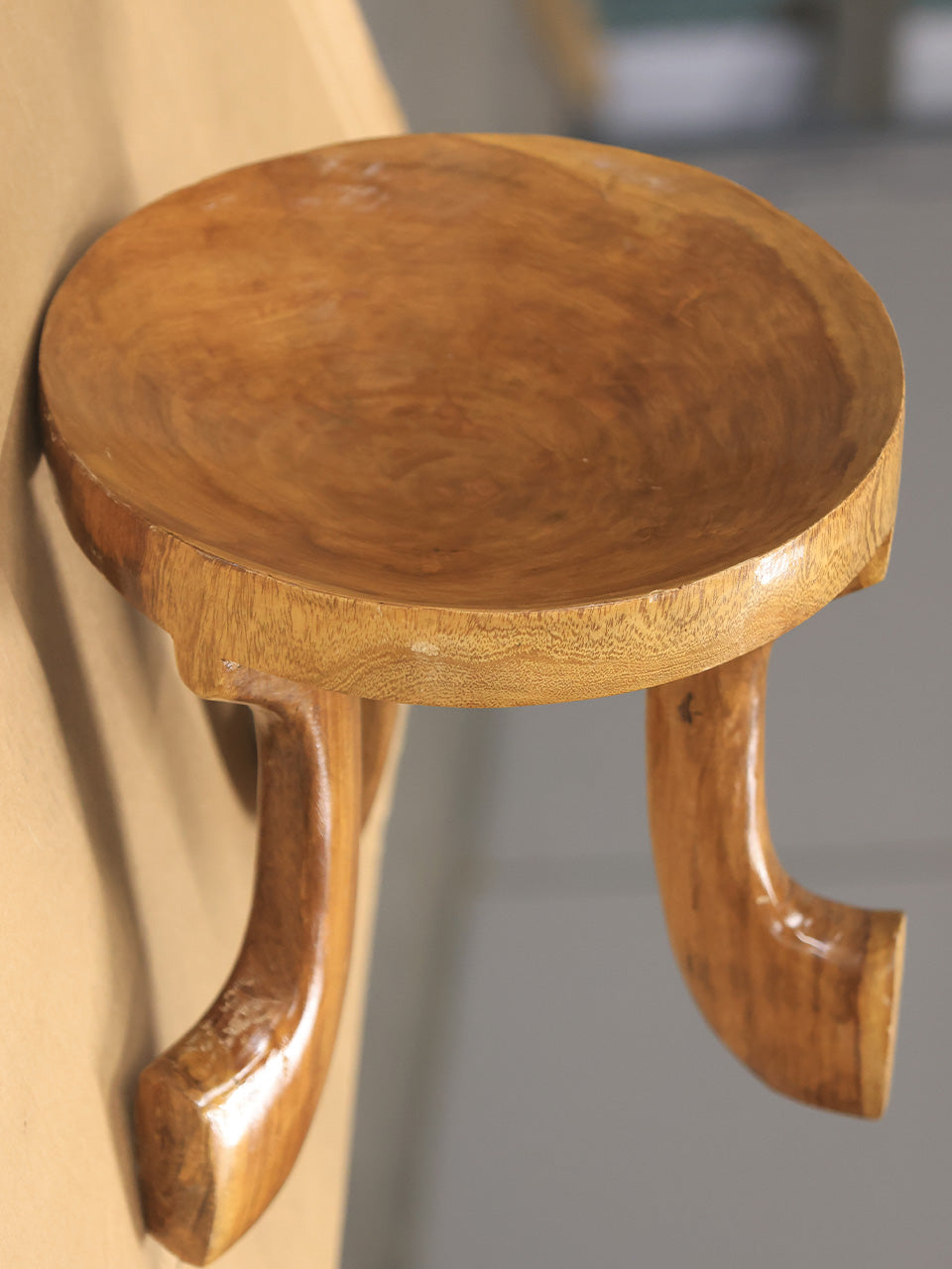 በርጩማ - Ethiopian Traditional Chairs - የኢትዮጵያ ባህላዊ ወንበሮች