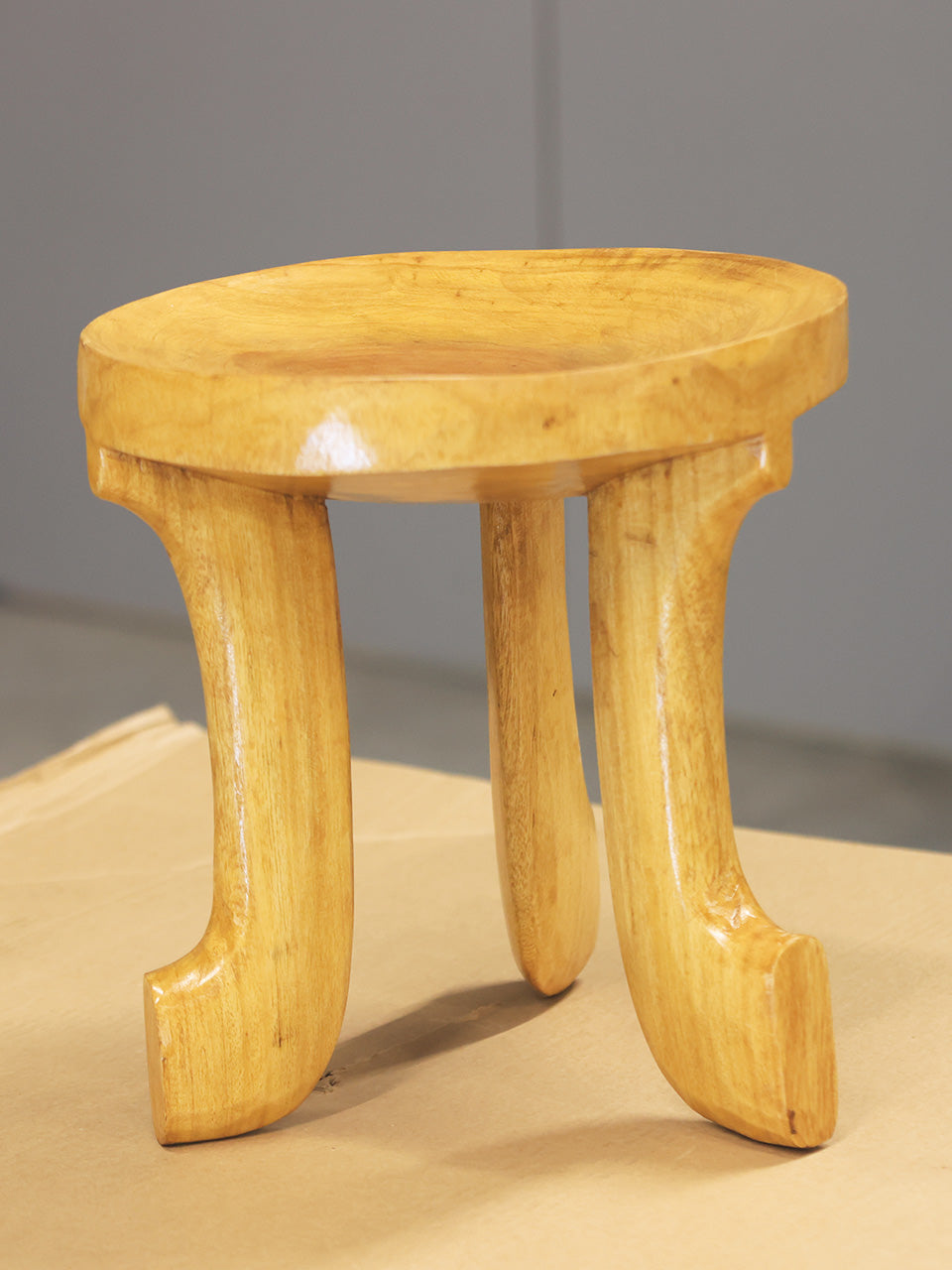 በርጩማ - Ethiopian Traditional Chairs - የኢትዮጵያ ባህላዊ ወንበሮች